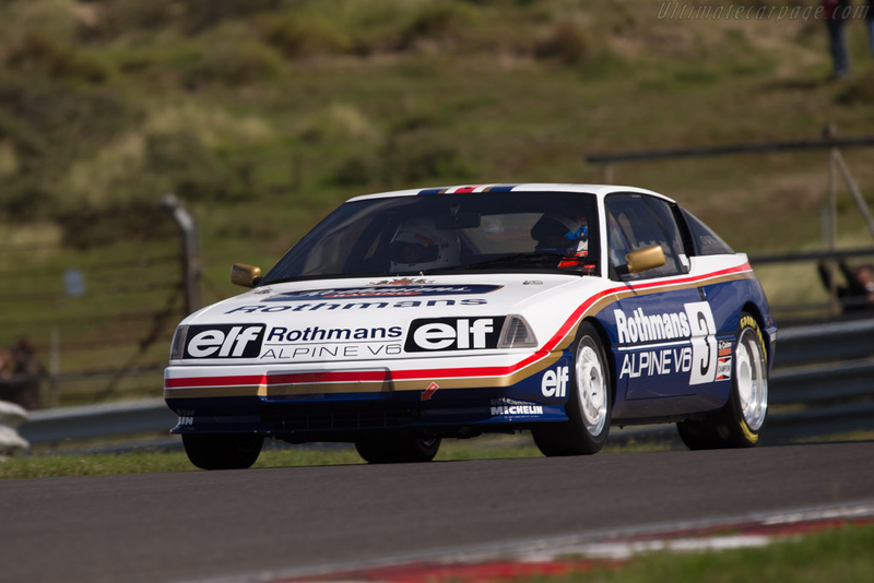 Famous Rothmans livery of Jan Lammers, source: http://www.ultimatecarpage.com/